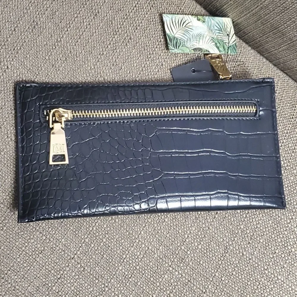 NWT BADGLEY MISCHKA Thin Crocodile Print Wallet‎